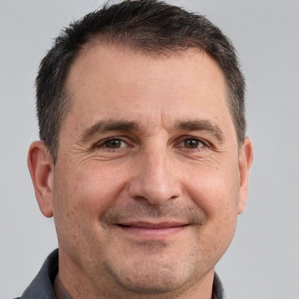 Luca Ferragni, consulente per la gestione del budget familiare